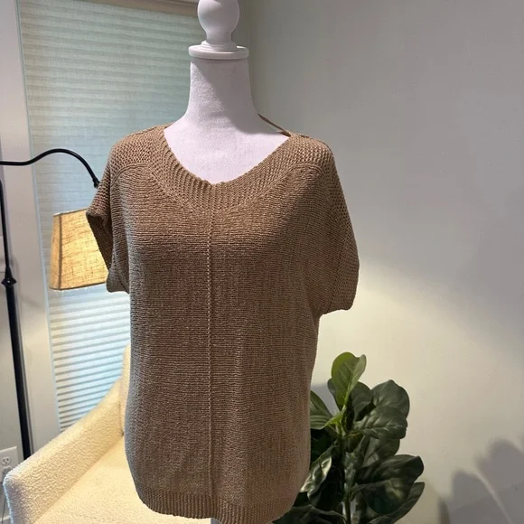 Cable Gauge Sweaters Cable Gauge Tan Knit Shortsleeved